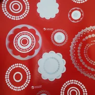 Opakowania i torebki na prezenty - Papier czerwony do prezentów 57cmx25m 25m39 - miniaturka - grafika 1