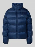 Kurtki damskie - Pikowana kurtka o kroju regular fit z wyhaftowanym logo - miniaturka - grafika 1