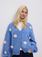 Swetry damskie - Reserved - Kardigan z kwiatową aplikacją - jasnoniebieski - miniaturka - grafika 1