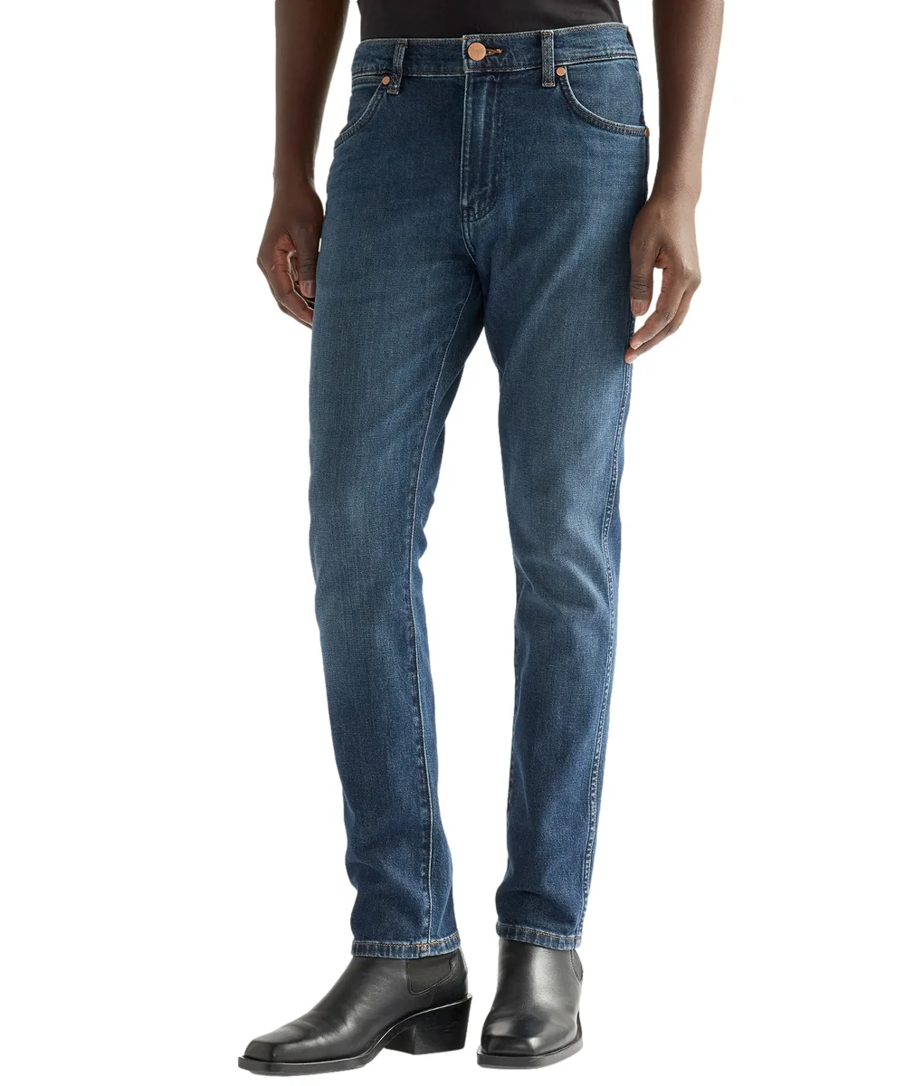 Jeansy Wrangler Larston 112388216 Moonlit W 32 / L 34
