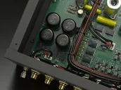 Procesory dźwięku i przedwzmacniacze - Luxman CL-38uC - miniaturka - grafika 1