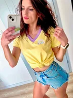 Koszulki i topy damskie - Miętowa koszulka przed Tobą wszystko - Pakamera - miniaturka - grafika 1