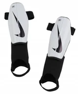 Piłka nożna - Ochraniacze piłkarskie NIKE Nagolenniki CHARGE r M - miniaturka - grafika 1