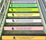 Pomoce naukowe - Naklejki na schody: 7 kroków do szczęścia - miniaturka - grafika 1
