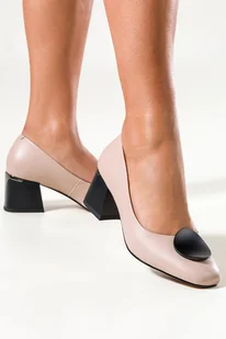 Beżowe czółenka skórzane damskie na ozdobnym klocku z czarną dekoracją Casu SL24X3-N-39 - Czółenka - miniaturka - grafika 1