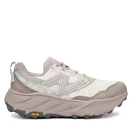 Buty sportowe damskie - Buty do biegania New Balance Fresh Foam X Hierro v9 WHIER2RF Biały - miniaturka - grafika 1