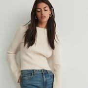 Swetry damskie - Reserved - Sweter z wiskozą - Kremowy - miniaturka - grafika 1
