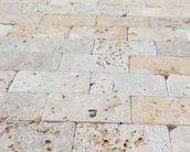 Kostki brukowe i krawężniki - Kamień dekoracyjny trawertyn Classic Mix 7,5x15 - miniaturka - grafika 1