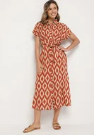 Sukienki - Pomarańczowa Wiskozowa Sukienka Koszulowa z Geometrycznym Wzorem Rallapea - miniaturka - grafika 1