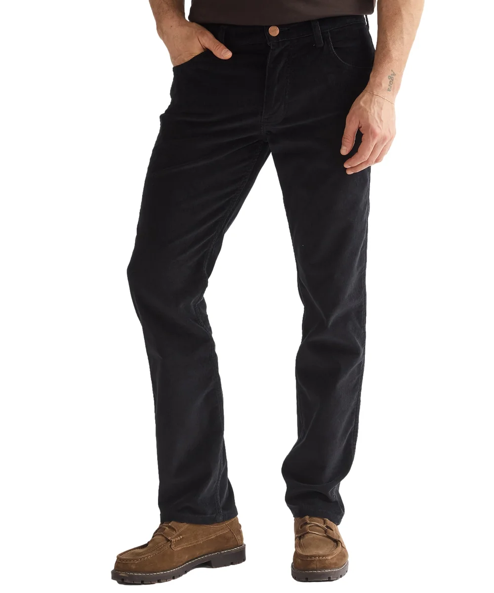 Sztruksy Wrangler Greensboro 112386924 Jet Black W 38 / L 32