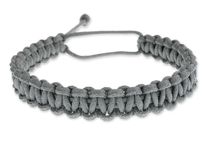 Bransoletka W Kolorze Szarym Zaplatana