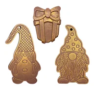 Czekolada - Zestaw Krasnali z Prezentem z Mlecznej Czekolady (30g) - miniaturka - grafika 1