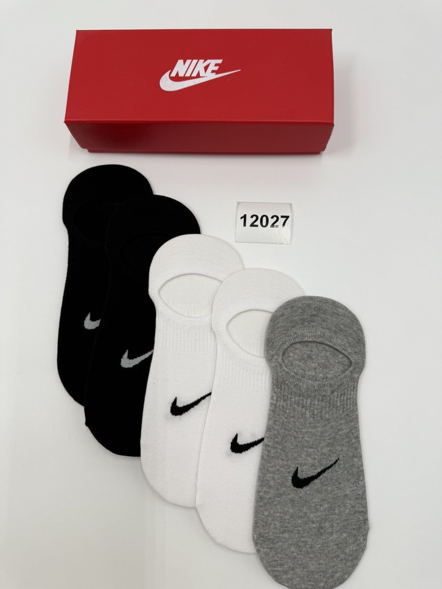 Męskie stopki NIKE rozmiar 39-42 pięć par(12027 w4