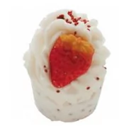 Kosmetyki do kąpieli - Bomb Cosmetics Wild Strawberry Bath Mallow babeczka do kąpieli 50g - miniaturka - grafika 1