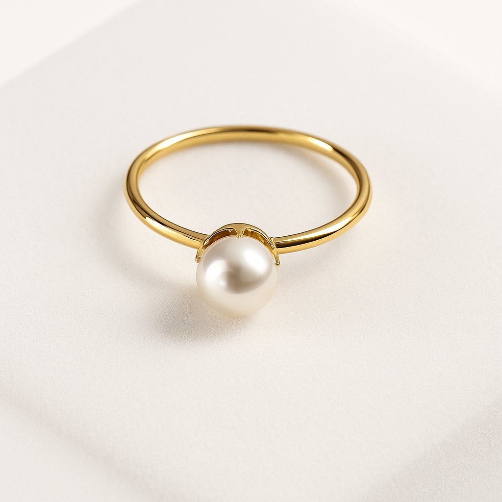 Złoty pierścionek z perełką [Rozmiar pierścionków: US 7]
