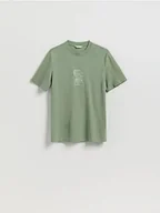 Koszulki męskie - Reserved - T-shirt regular z haftem - jasnozielony - miniaturka - grafika 1