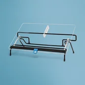 Deski z klipsem - R-Go Tools Uchwyt na dokumenty R-Go Flex Read, ergonomiczny, z miękką piankową podpórką pod nadgarstek, przezroczysty akryl - miniaturka - grafika 1