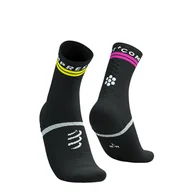 Skarpetki sportowe męskie - COMPRESSPORT Skarpetki do biegania PRO MARATHON SOCKS V2.0 black/safe yellow/neo pink - miniaturka - grafika 1