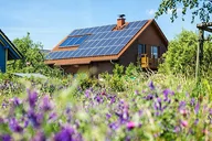 Zestawy solarne - Kompletny zestaw elektrowni słonecznej 2kW+4x550W z sys montażowym na blachę - miniaturka - grafika 1