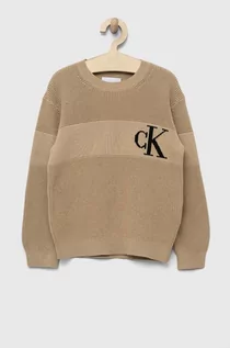 Swetry dla chłopców - Calvin Klein Jeans sweter bawełniany dziecięcy kolor beżowy - grafika 1