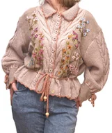 Swetry damskie - Beżowy kardigan z warkoczami i haftami, rozmiar L/XL - miniaturka - grafika 1