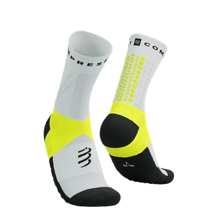 COMPRESSPORT Skarpetki do biegania ULTRA TRAIL SOCKS V2.0 white/safety yellow - Skarpetki sportowe męskie - miniaturka - grafika 1