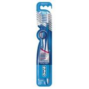 Oral-B Oral-B Pro Expert Complete 7 Medium 40