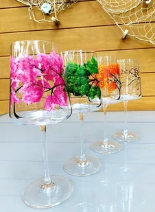 Kieliszki na wino ręcznie malowane, cztery pory roku , wzór B - Kieliszki Kieliszki na wino ręcznie malowane, cztery pory roku , wzór B - Kieliszki - miniaturka - grafika 1
