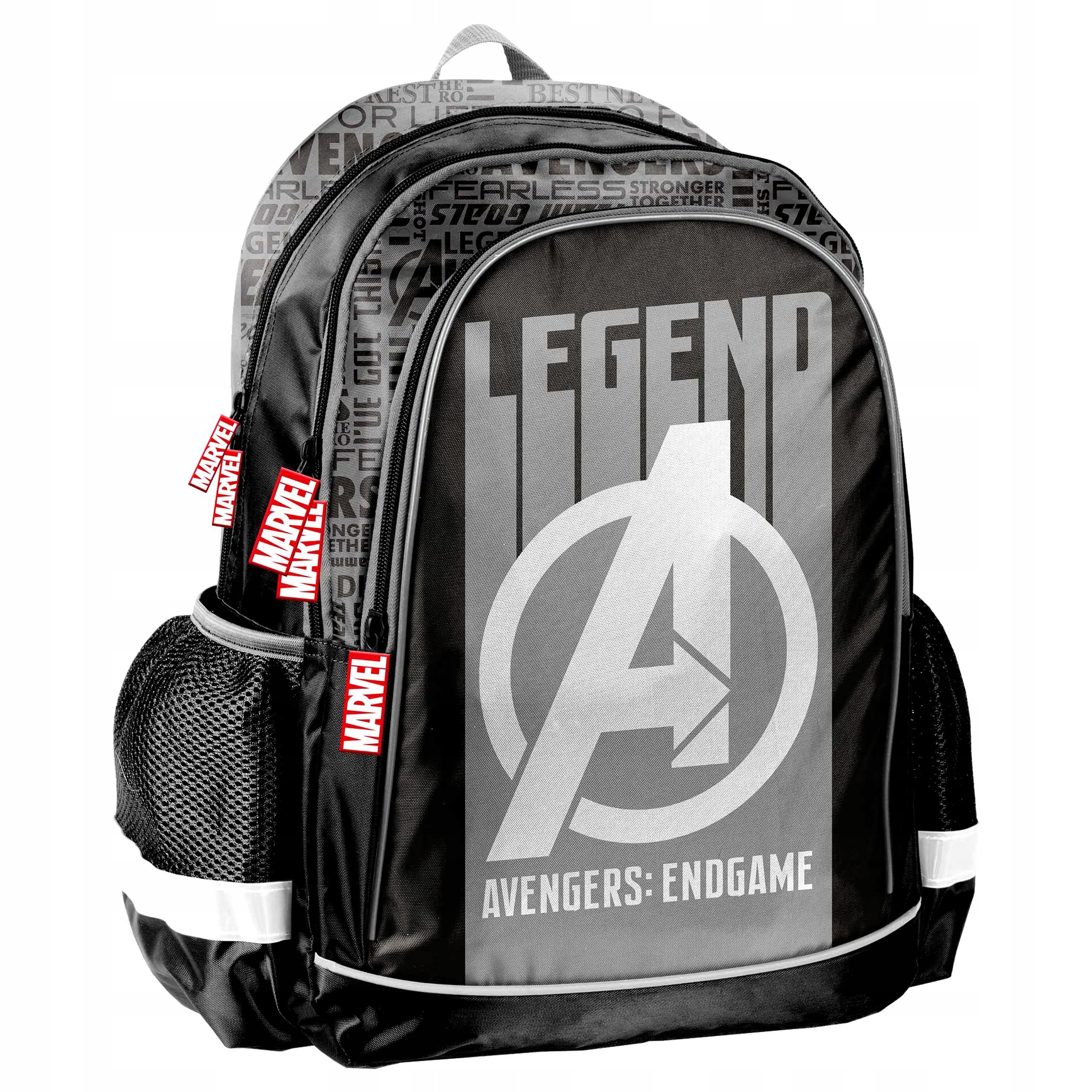 Plecak szkolny wielokomorowy Avengers Paso czarny, Wielokolorowy 24 l