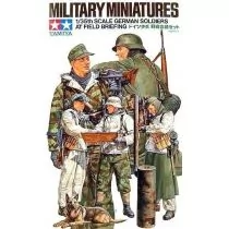 TAMIYA 1/35 German Soldiers at Field Briefing GXP-624346 - Modele do sklejania - miniaturka - grafika 1