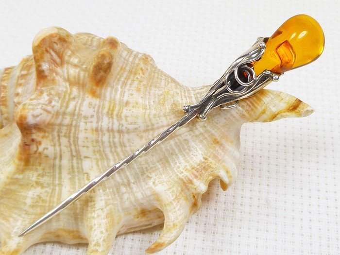 Szpilka srebrna z bursztynem, handmade 8080-47