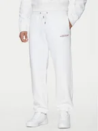 Spodnie sportowe męskie - Guess Jeans Spodnie dresowe M4YB18 K9V31 Biały Regular Fit - miniaturka - grafika 1