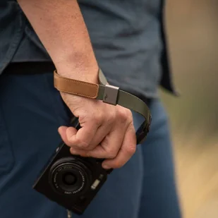Pasek Na Nadgarstek Cuff v3 Peak Design - szarozielony - Paski, szelki, uprzęże foto - miniaturka - grafika 10