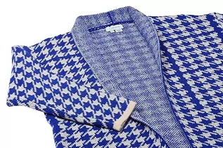 Swetry damskie - Caneva Elegancki, klasyczny, długi kardigan z wzorem w pepitkę, wełniano-biała, niebieska, w kratkę, rozmiar XS/S, Wełna biała, niebieska, w kratkę, XS - grafika 1