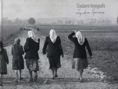 Książki o kulturze i sztuce - Śladami fotografii Augustyna Czyżowicza - miniaturka - grafika 1