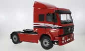 Samochody i pojazdy dla dzieci - Mcg Mercedes Benz 1844 Sk Ii 1994 Red 1:18 18137 - miniaturka - grafika 1