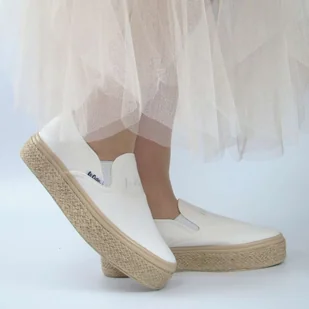 Lee Cooper 2430 damskie trampki espadryle białe wsuwane - Trampki damskie - miniaturka - grafika 1