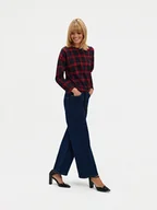 Bluzy damskie - Casualowa bluza w czerwoną kratę - miniaturka - grafika 1