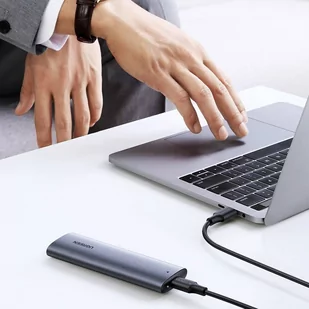 Ugreen kieszeń na dysk SSD M.2 obudowa dysku USB 3.2 Gen 2 (SuperSpeed USB 10 Gbps) + kabel USB Typ C 0,5m szary (CM400 10902) - Kable USB - miniaturka - grafika 4