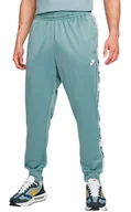 Spodnie sportowe męskie - Spodnie męskie Nike NSW Repeat DM4673015 r. M - miniaturka - grafika 1