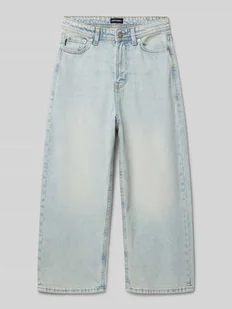 Jeansy o kroju extra baggy fit z 5 kieszeniami model ‘RON’ - Spodnie i spodenki dla chłopców - miniaturka - grafika 1