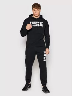 Dresy męskie - Nike Dres Sportswear Graphic DD5242 Czarny Regular Fit Dres Sportswear Graphic DD5242 Czarny Regular Fit - grafika 1