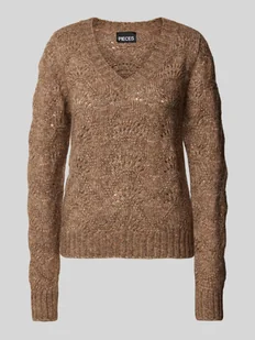 Sweter o kroju regular fit z dzianiny ze ściegiem falistym model ‘BIBBI’ - Swetry damskie - miniaturka - grafika 1