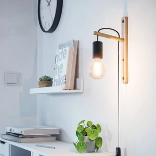 EGLO Kinkiet Pockley, wysięg 16 cm, czarny/drewno, drewno - Lampy ścienne - miniaturka - grafika 1