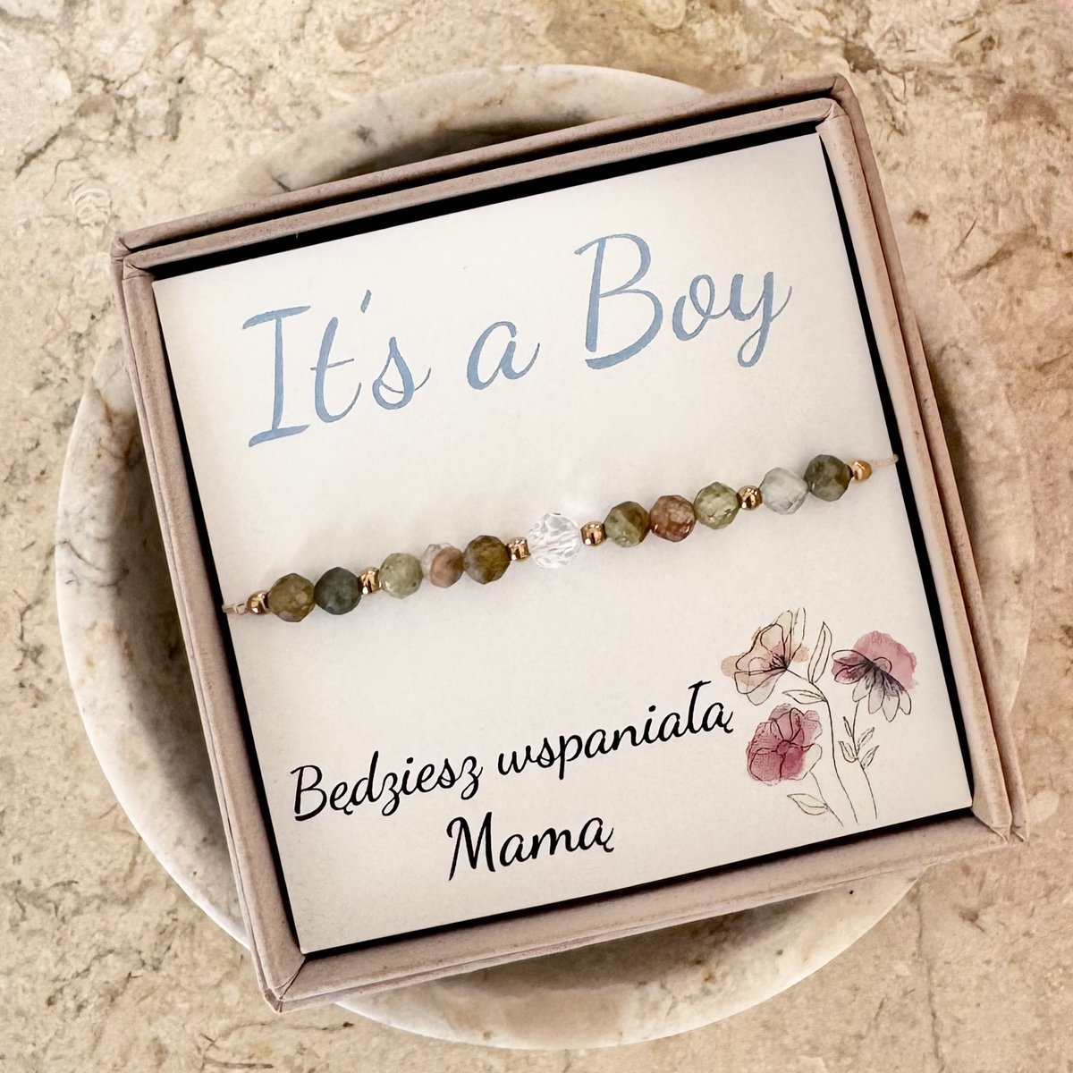 Bransoletka dla przyszłej mamy „It’s a Boy” – zielony granat, kryształ górski, symbol spokoju i nowego życia