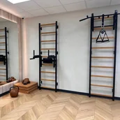 Pozostały sprzęt i akcesoria do ćwiczeń - Stacja treningu pionowego BenchK VMS - miniaturka - grafika 1