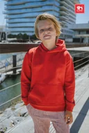 Bluzy dla dziewczynek - Bluza dziecięca typu kangurka z kapturem w kolorze błękitnym z nadrukiem motylek 8 lat - miniaturka - grafika 1