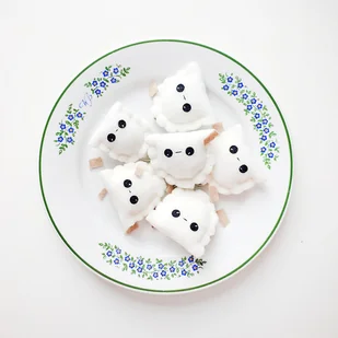 Porcja pierogów - breloczki - Breloki - miniaturka - grafika 1