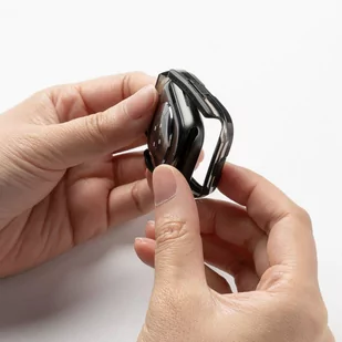 Etui APPLE WATCH 4 / 5 / 6 / 7 / 8 / SE ( 44 / 45 MM) Ringke Fusion Bumper białe - Akcesoria do smartwatchy - miniaturka - grafika 4