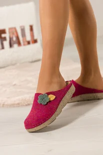 Czerwone kapcie damskie Inblu obuwie domowe filcowe z kwiatem VW609799 - Kapcie damskie - miniaturka - grafika 1